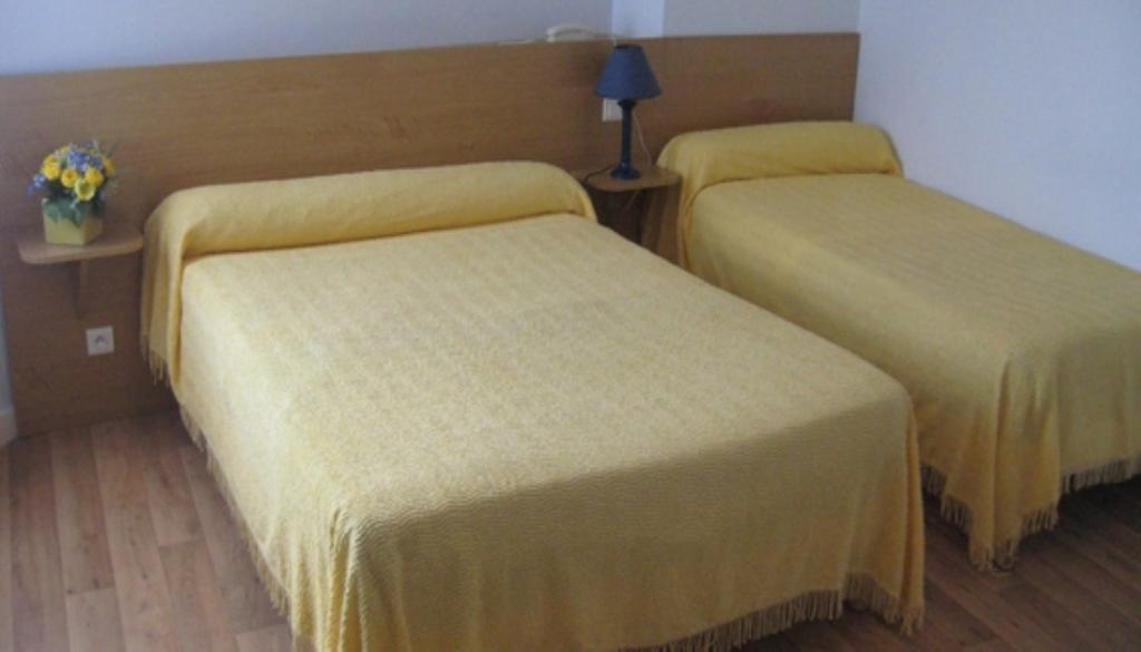 Hotel Plaisance Brive-la-Gaillarde Zimmer foto